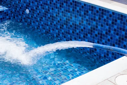 Riempimento piscine