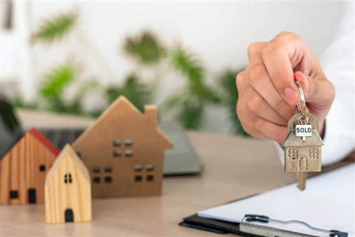 Bando â€œSostegno al mantenimento dell'alloggio in locazione sul libero mercato anno 2025 esercizio 2026â€